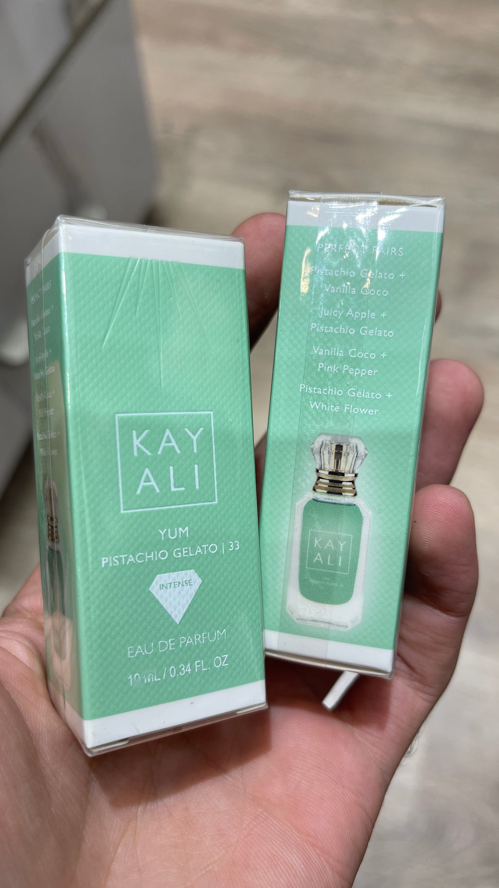 MINI Kayali Yum Pistachio Gelato | 33 Eau de Parfum - 10ml